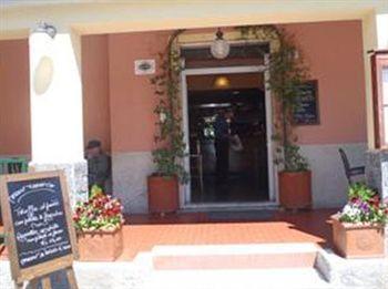 Hotel Antica Luigina Mattarana